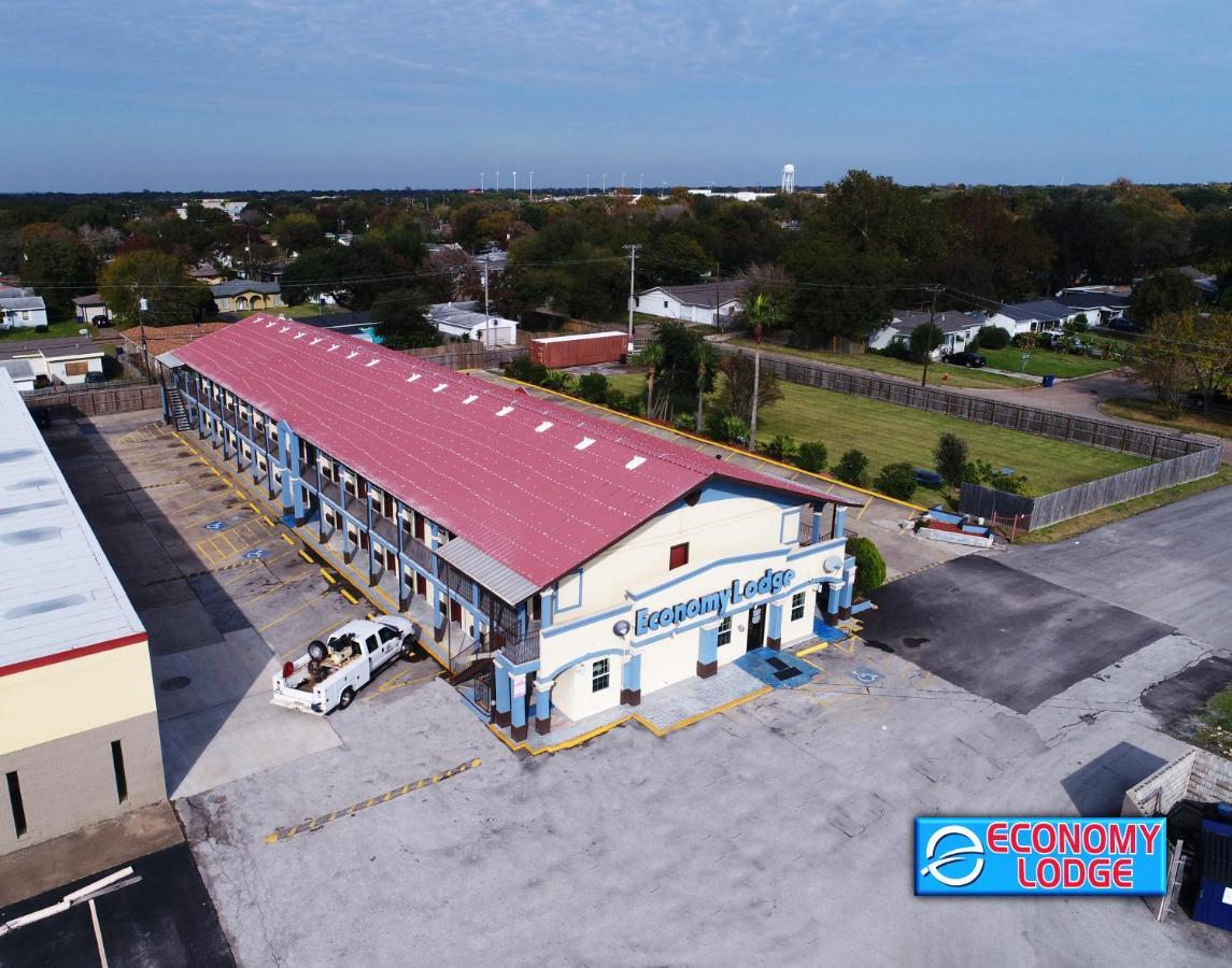 Economy Lodge Texas City Refinery Extérieur photo