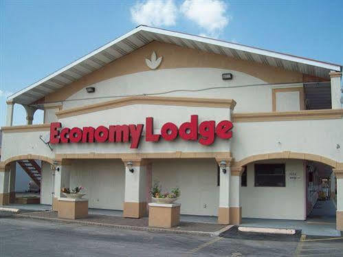 Economy Lodge Texas City Refinery Extérieur photo